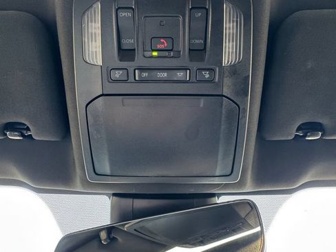 Used 2024 Toyota Highlander XSE AWD/4WD image 22