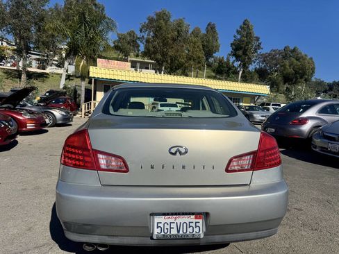 Used 2004 INFINITI G35 x Sedan image 5