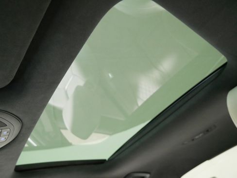 Used 2024 Genesis G70 3.3T Advanced w/ Sport Prestige Package image 32