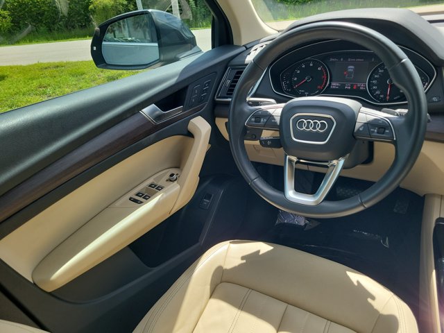 Certified 2022 Audi Q5 2.0T Premium AWD/4WD image 13