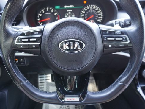 Used 2021 Kia Stinger GT2 image 15