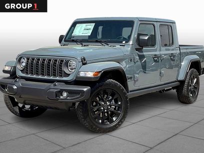 New 2025 Jeep Gladiator Sport