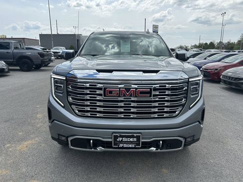 Used 2025 GMC Sierra 1500 Denali image 7
