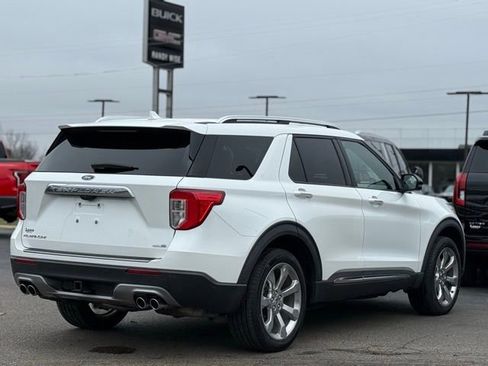 Used 2020 Ford Explorer Platinum w/ Premium Technology Package image 45
