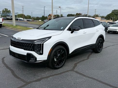 New 2026 Kia Sportage X-Line w/ X-Line Technology Package image 7