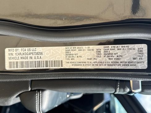 Used 2023 Jeep Grand Cherokee L Overland AWD/4WD image 41