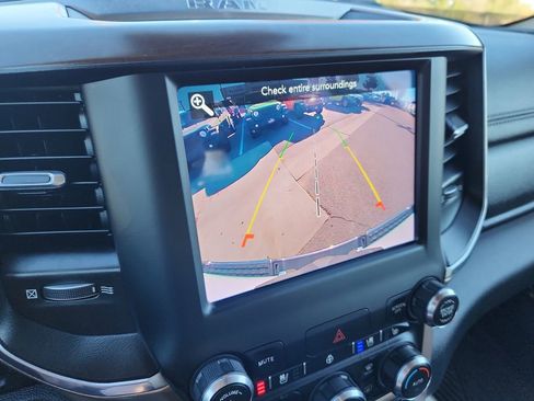 Used 2021 RAM 1500 Laramie image 23