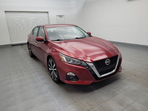 Used 2020 Nissan Altima 2.5 Platinum image 13