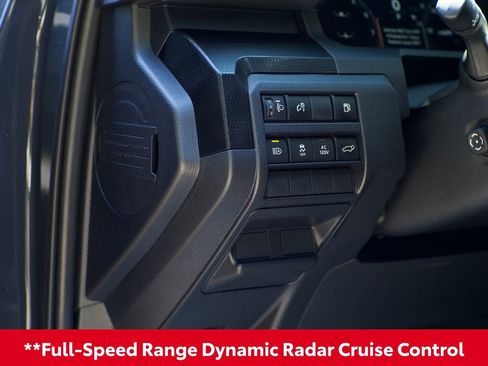 Used 2025 Toyota 4Runner Limited AWD/4WD image 12