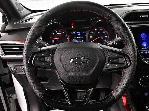 Used 2023 Chevrolet TrailBlazer RS w/ Convenience Package image 18