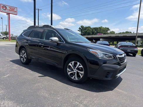 Used 2021 Subaru Outback Touring XT AWD/4WD image 2
