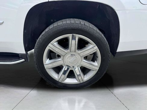 Used 2020 Cadillac Escalade Premium Luxury AWD/4WD image 63