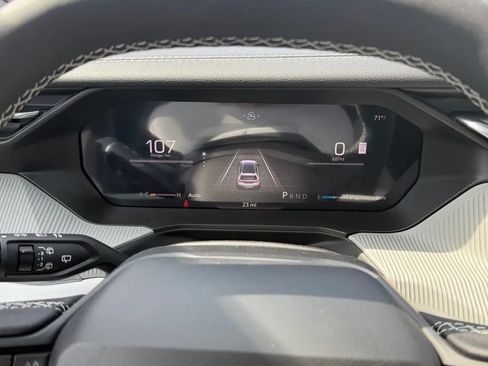 New 2026 Jeep Cherokee Limited AWD/4WD image 18