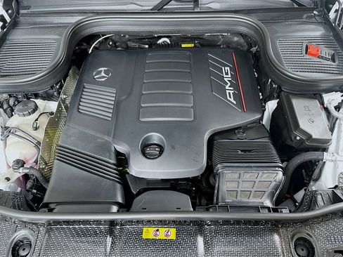 New 2026 Mercedes-Benz GLE 53 AMG 4MATIC Coupe image 32