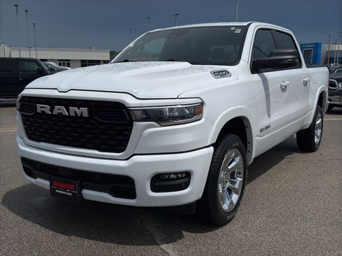 Used 2025 RAM 1500 Big Horn AWD/4WD image 2