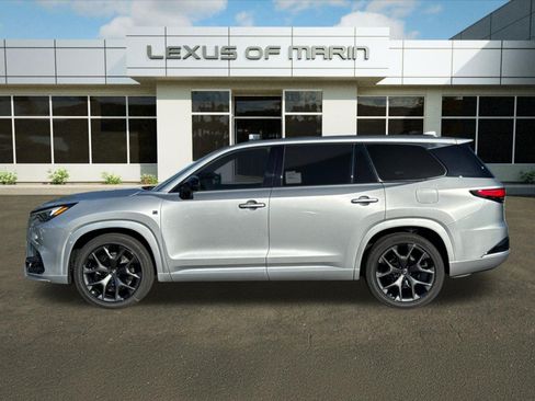 Certified 2025 Lexus TX 500h AWD w/ Technology Package image 2