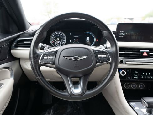 Used 2025 Genesis G70 2.5T RWD image 21