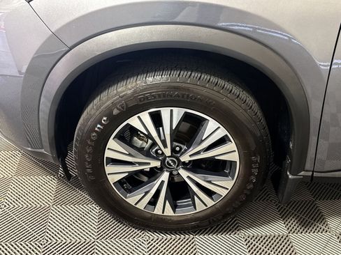 Used 2023 Nissan Rogue SV FWD image 12