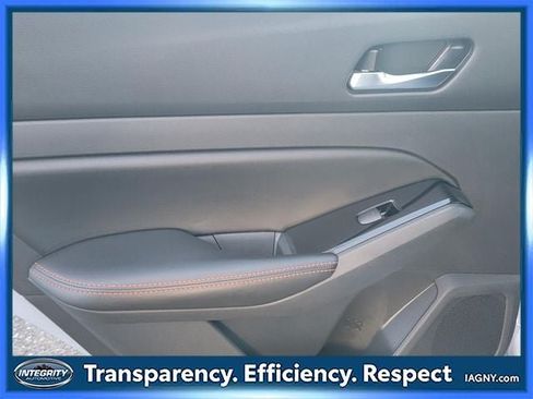 Certified 2024 Nissan Altima 2.5 SR FWD image 12