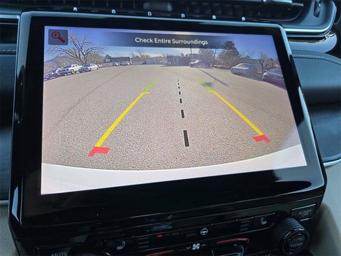 Used 2022 Jeep Grand Cherokee Limited 4xe image 19