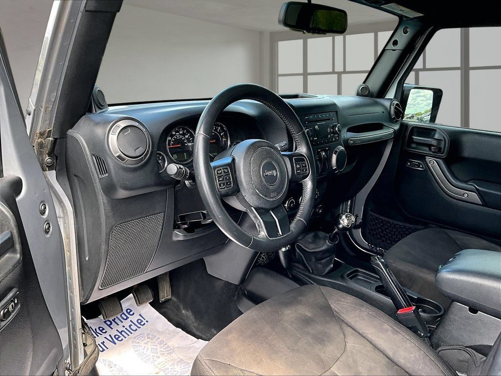 Used 2013 Jeep Wrangler Sport AWD/4WD image 14