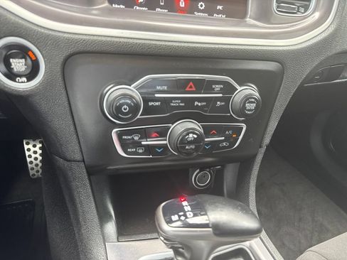 Used 2022 Dodge Charger GT RWD image 13