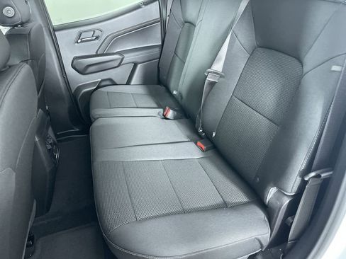 Used 2025 GMC Canyon Elevation image 25