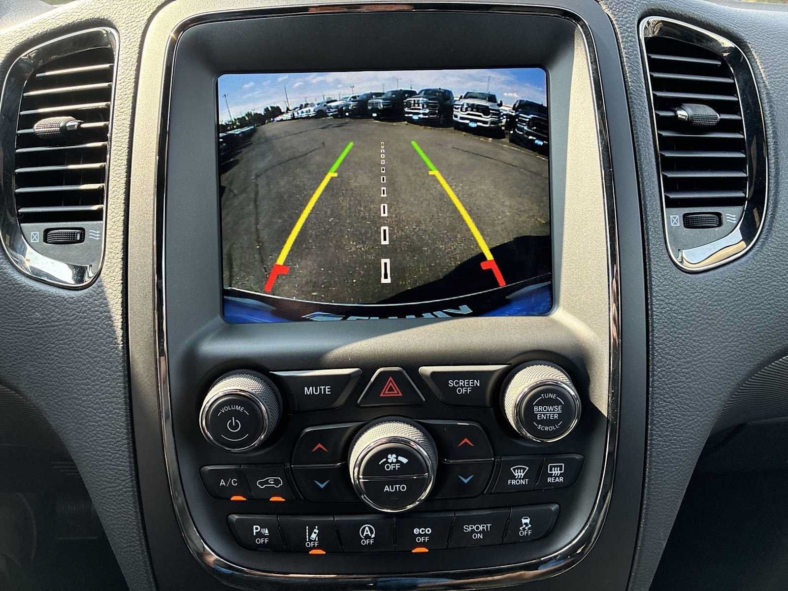 Used 2020 Dodge Durango GT w/ Blacktop Package AWD/4WD image 24