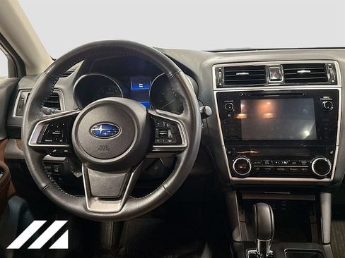 Used 2018 Subaru Outback 2.5i Touring AWD/4WD image 25