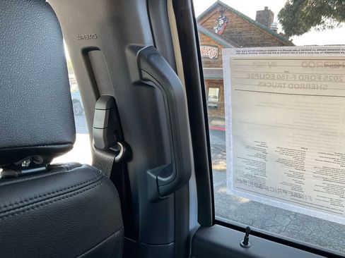 New 2025 Ford F150 XLT w/ Equipment Group 303A High image 52