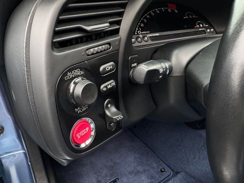 Used 2006 Honda S2000 image 41