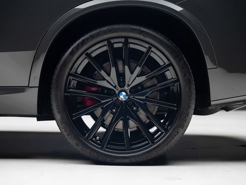 Used 2023 BMW X5 M50i w/ Executive Package AWD/4WD image 21