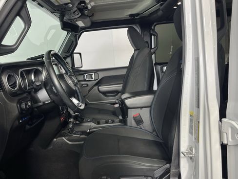 Used 2023 Jeep Wrangler Unlimited Rubicon 4xe w/ Cold Weather Group image 20