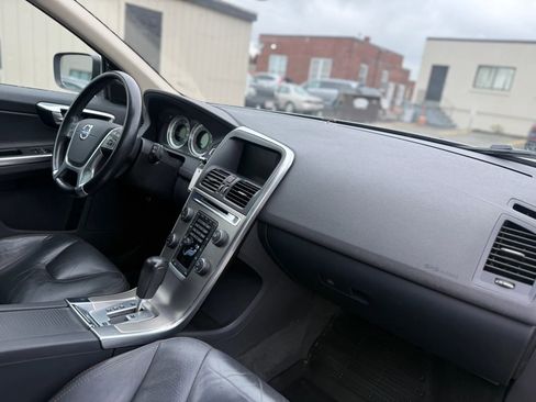 Used 2012 Volvo XC60 T6 AWD/4WD image 15