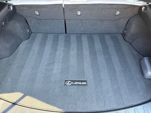 Used 2024 Lexus UX 250h F Sport FWD image 10