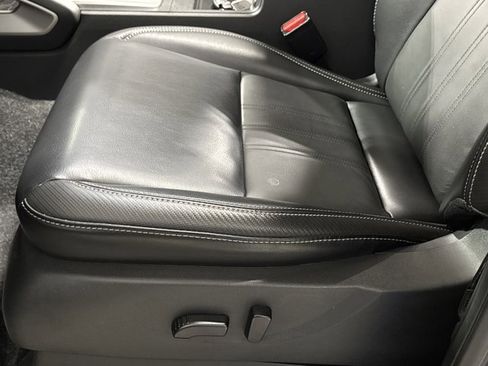 Used 2024 Nissan Frontier SL w/ Technology Package image 22