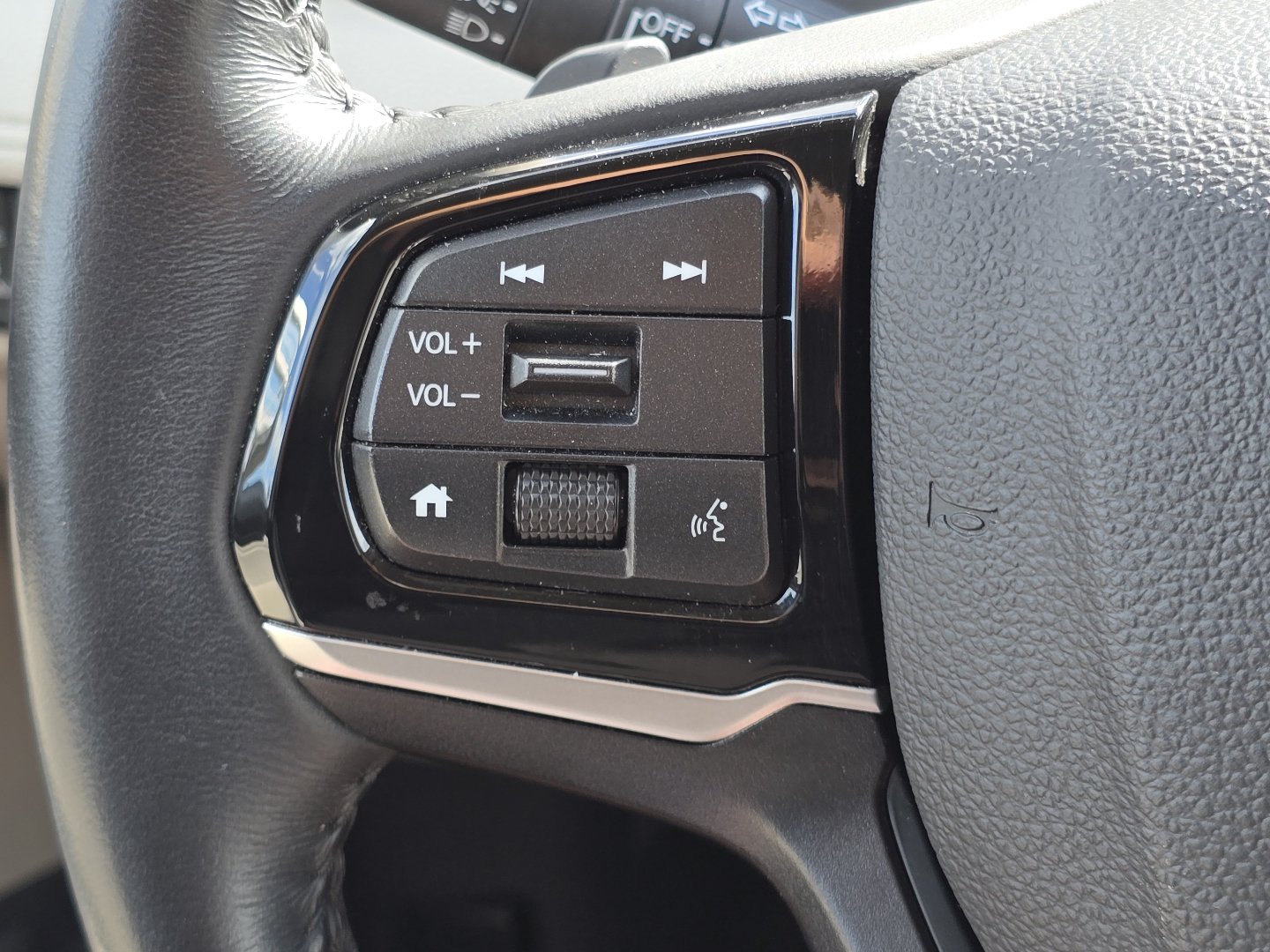 Used 2025 Honda Odyssey EX-L image 15