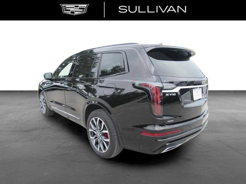 Certified 2025 Cadillac XT6 Sport w/ Platinum Package AWD/4WD image 6