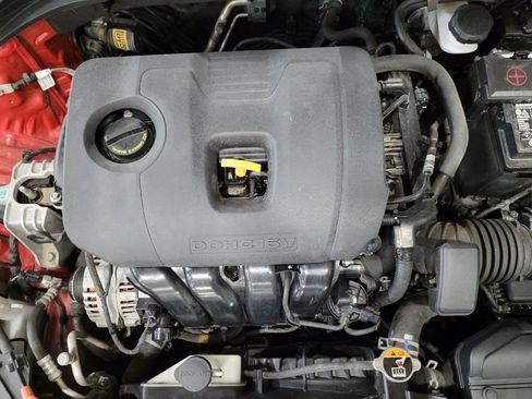 Used 2020 Hyundai Elantra Value Edition FWD image 30