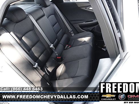 Used 2025 Chevrolet Malibu LT FWD image 11