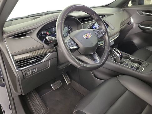 Used 2023 Cadillac XT4 Sport FWD image 18