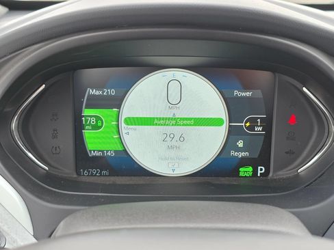 Used 2020 Chevrolet Bolt LT FWD image 21