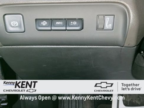 Certified 2023 Buick Enclave Avenir w/ Avenir Technology Package image 30