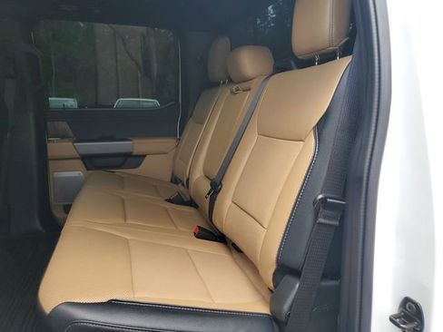 Used 2023 Ford F450 Lariat w/ Lariat Ultimate Package AWD/4WD image 11