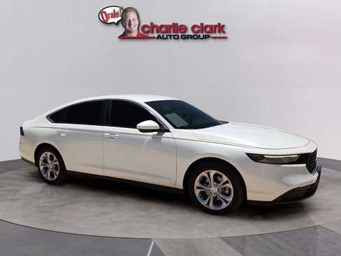 Used 2023 Honda Accord LX image 6