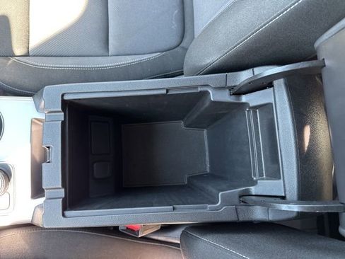 Used 2025 Chevrolet Blazer LT w/ Midnight/Sport Edition image 26