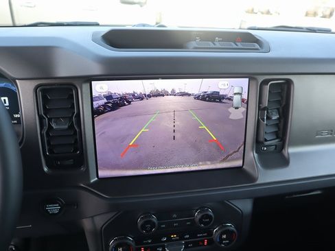 New 2025 Ford Bronco Big Bend image 6