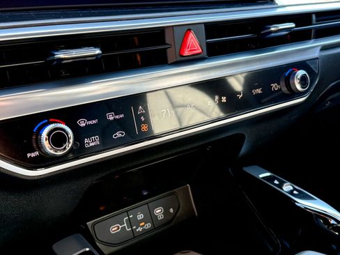 New 2026 Kia Sorento SX Prestige AWD/4WD image 23