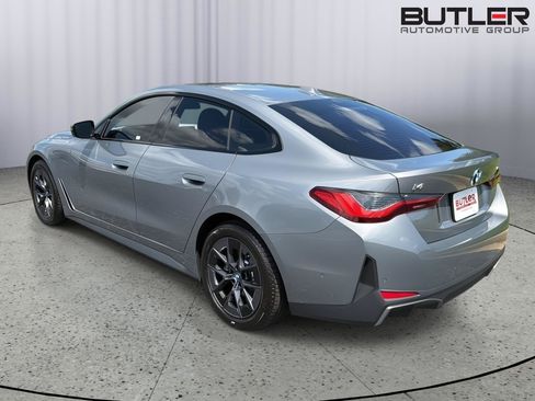 Used 2023 BMW i4 eDrive35 w/ Premium Package RWD image 4