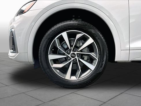 Used 2023 Audi Q5 2.0T Premium Plus w/ Premium Plus Package image 11